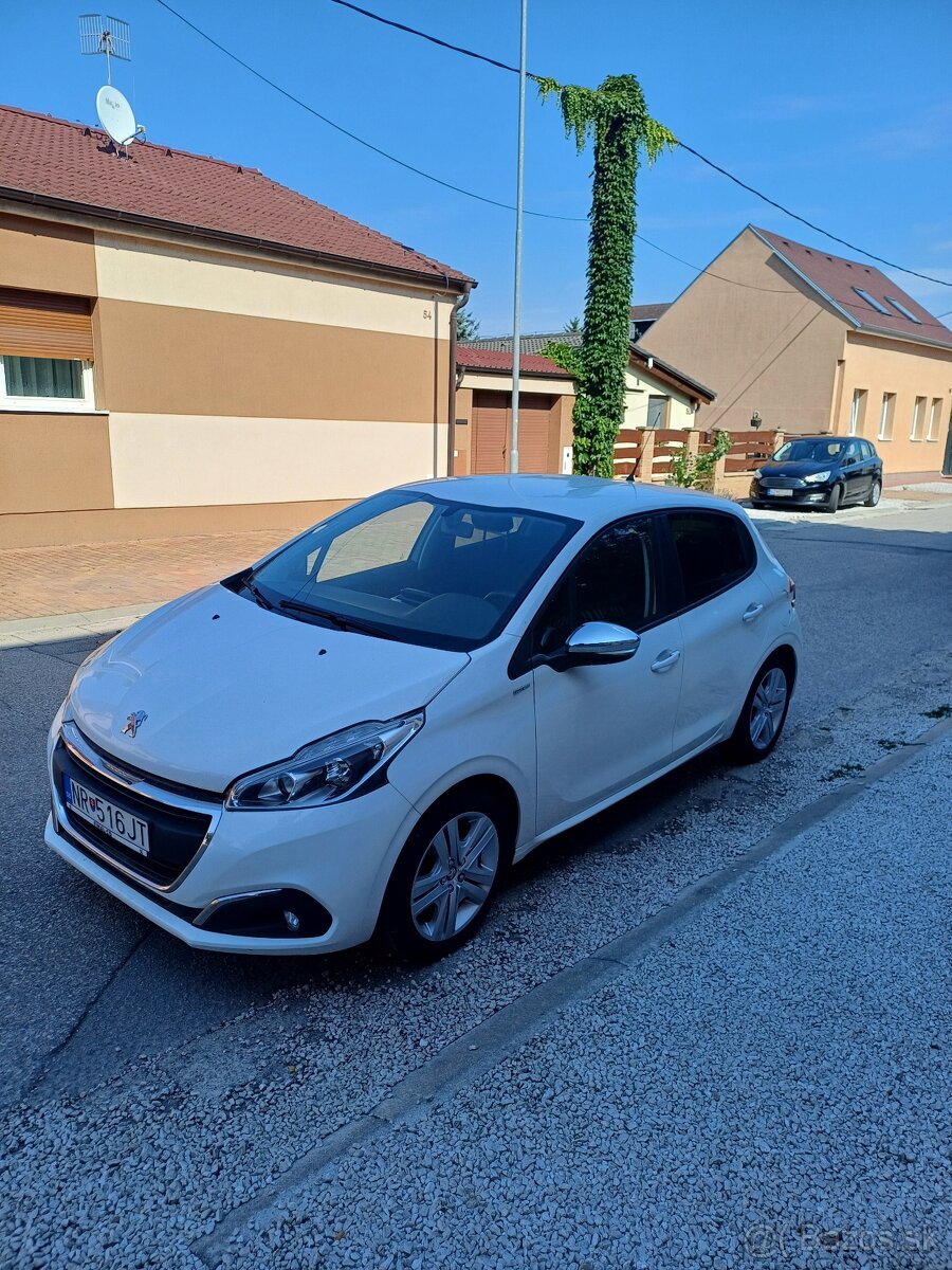 Peugeot 208 vo vybave Style - 2