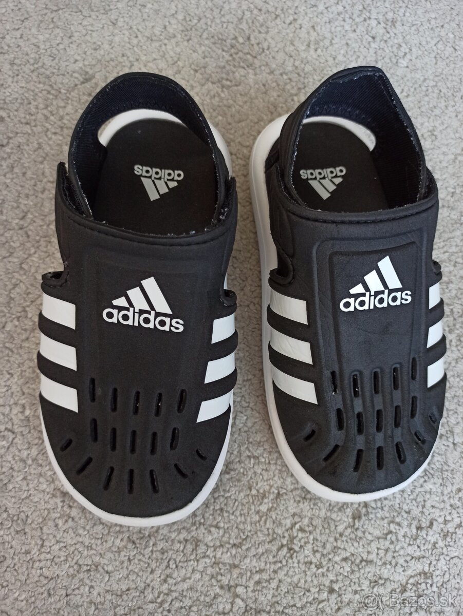 Sandálky Adidas veľ 28 - 2