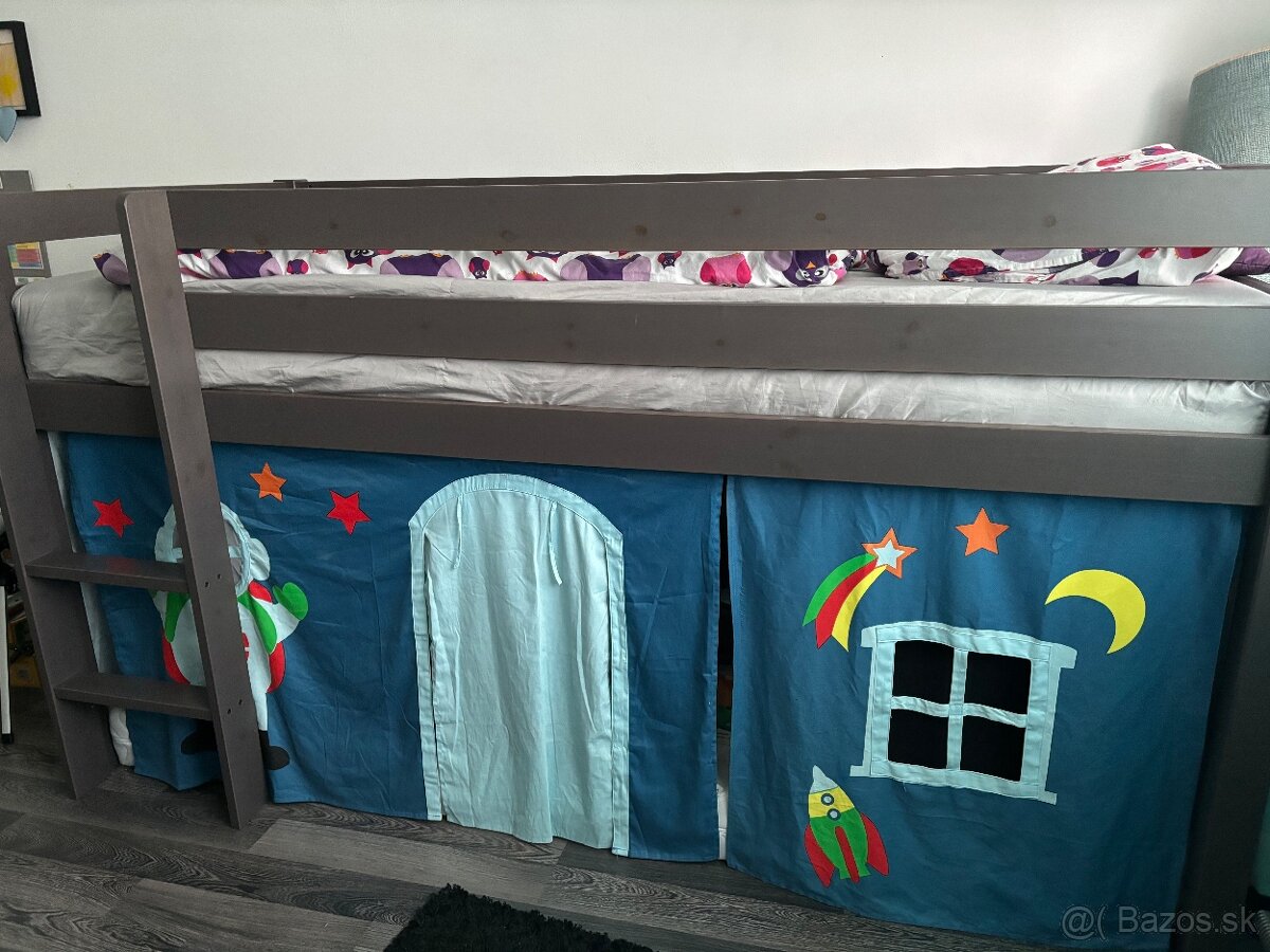 Poschodova postel - 2