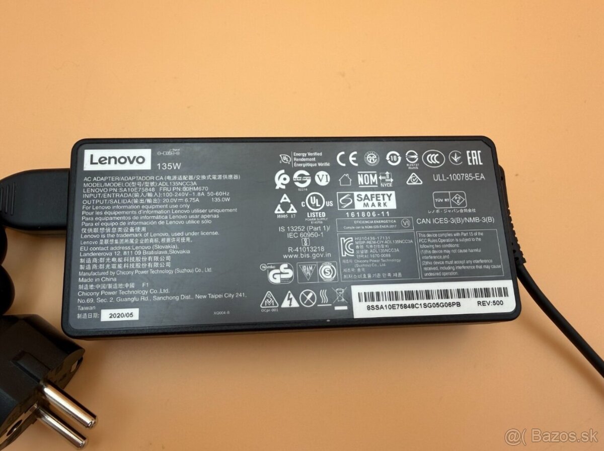 Originálna nabíjačka na notebook LENOVO hranatá 135W. - 2
