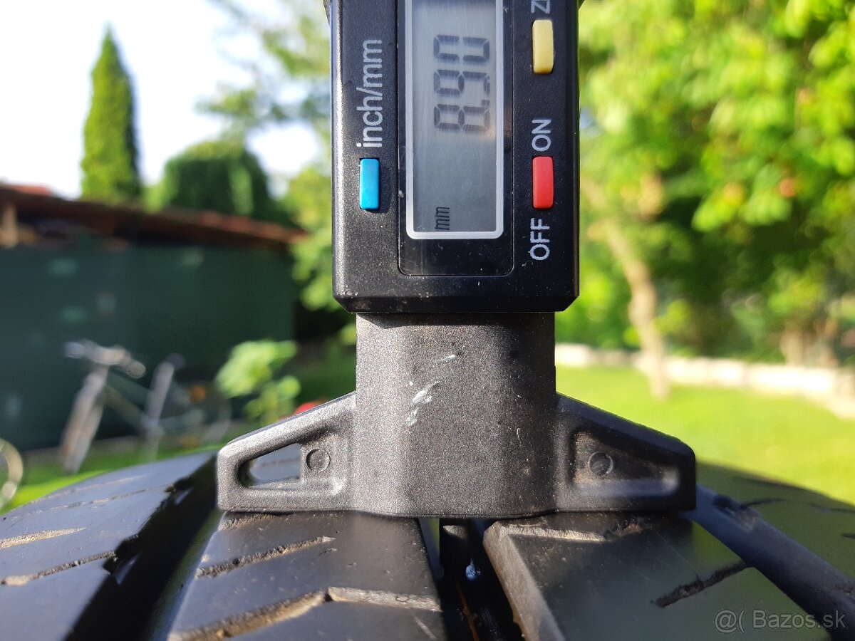 215/75 r16C letne pneu nexen - 2