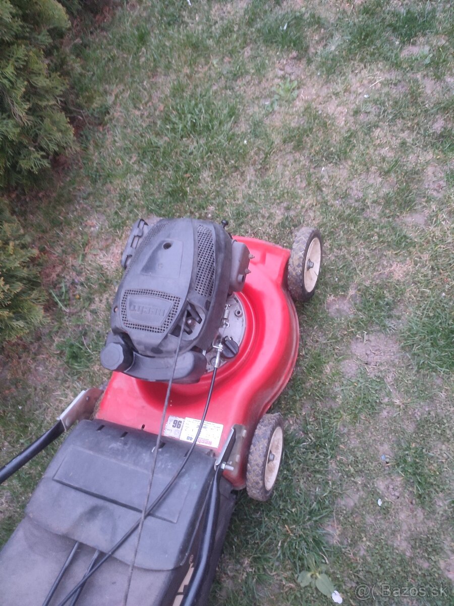 Motorová kosačka Hecht - 2