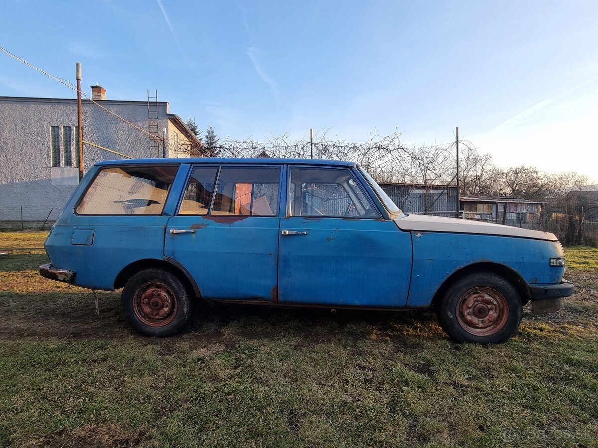 Wartburg 353 tourist - 2