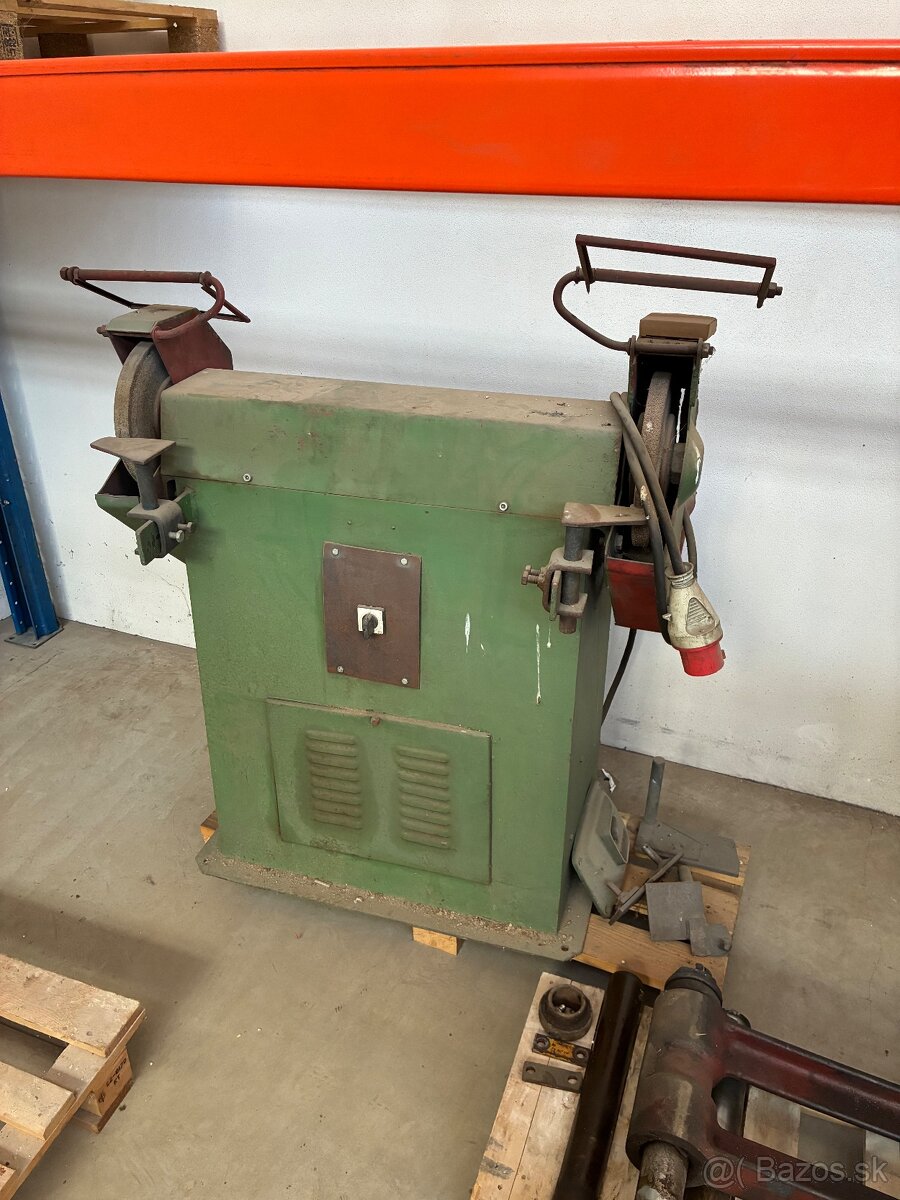 Dvojkotucova bruska - 2