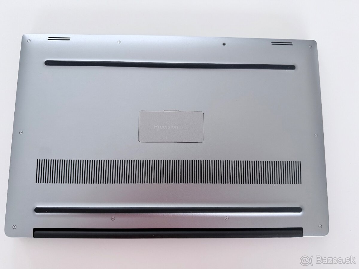DELL Precision 5520 i7, 32GB RAM, 512 GB SSD - 2