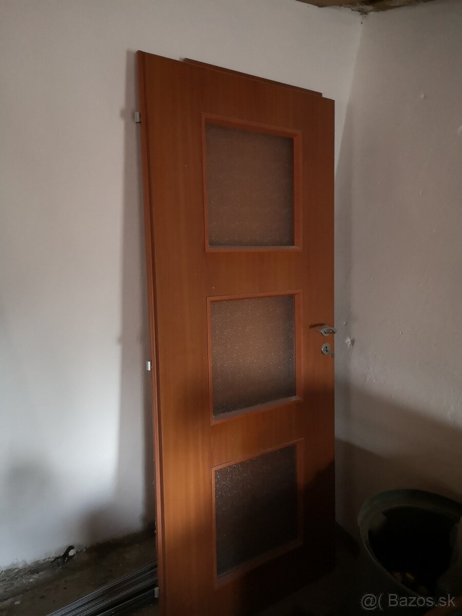 Predam dvere interierove ceresna - 2