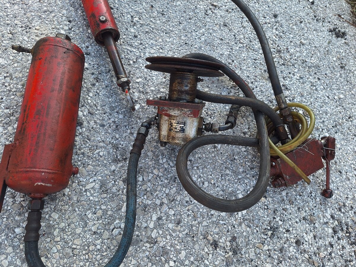Hydraulika na domaci malotraktor - 2