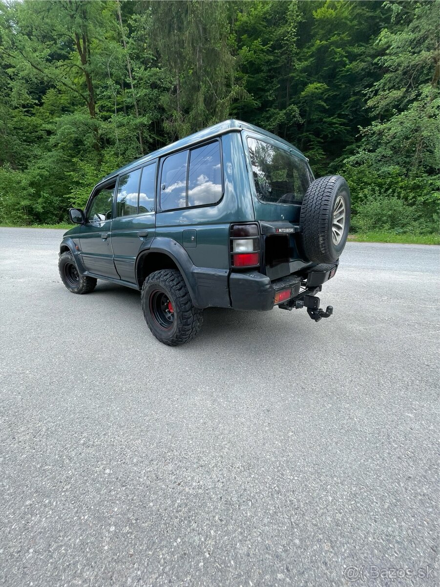 Mitsubishi pajero 2.5 73kw - 2