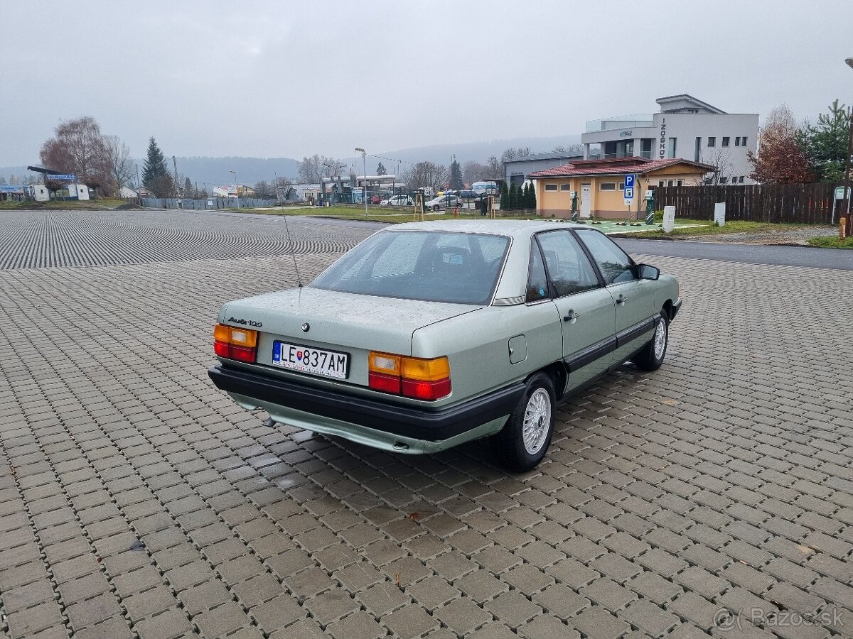 Predam AUDI 100 C3 - 2