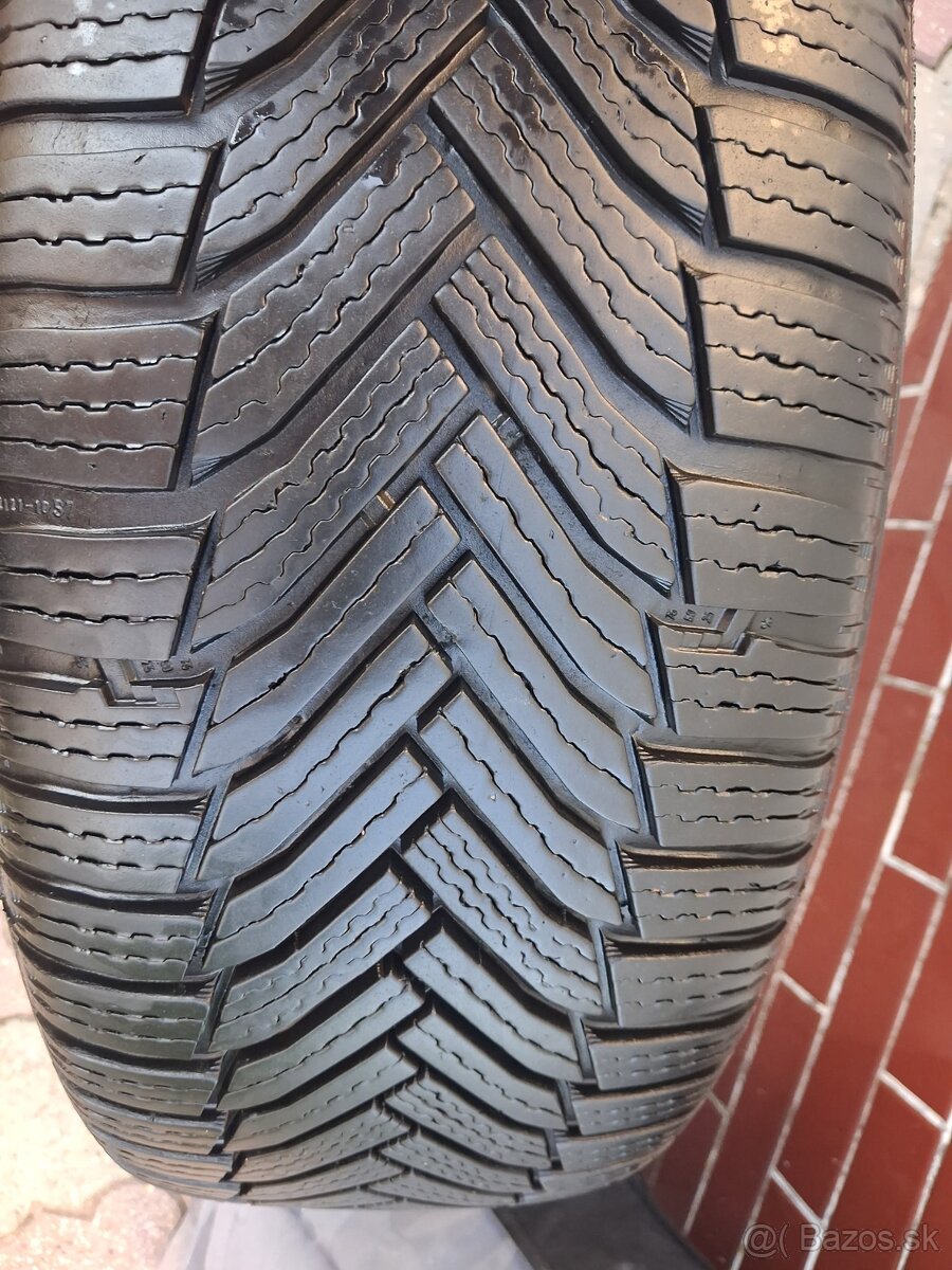 Predám disky+GUMY 225/55R17 ,5X108 - 2