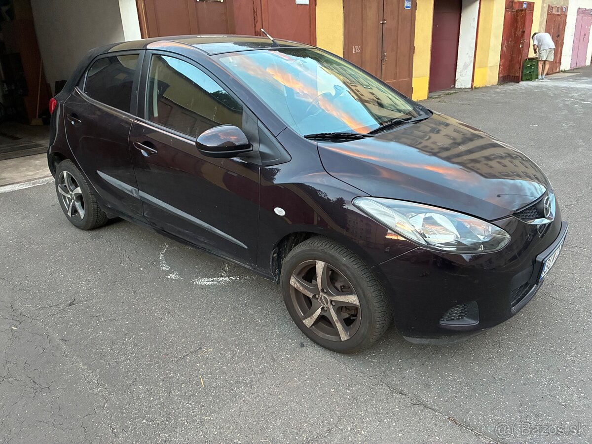 Mazda 2 - 2