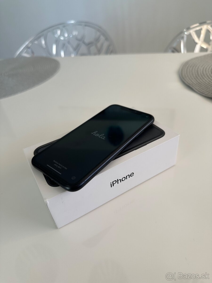 iPhone XR - 2