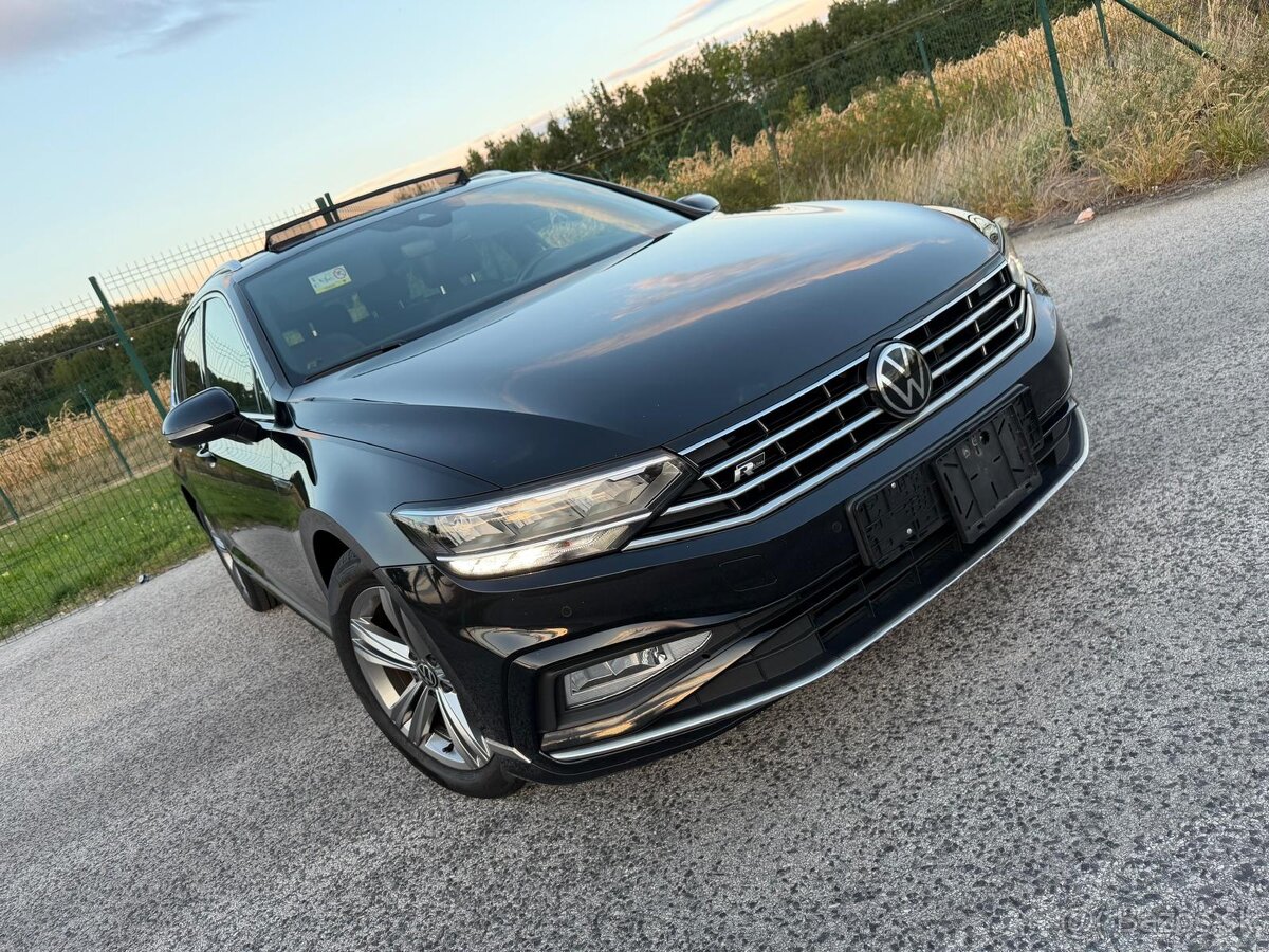 Volkswagen Passat B8.5 R-Line
- 2