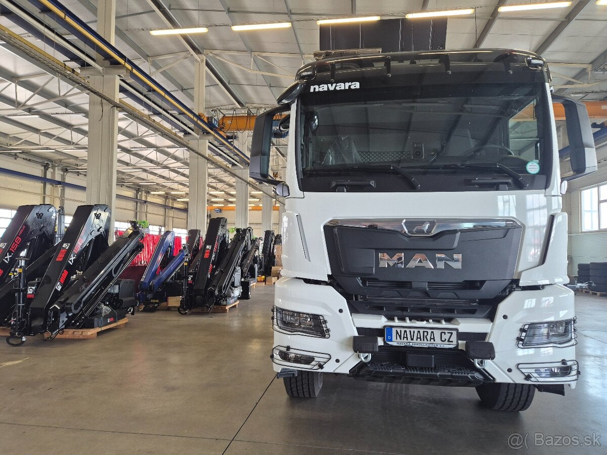MAN TGS 6x6 RUKA + VYKLÁPAČ - 2