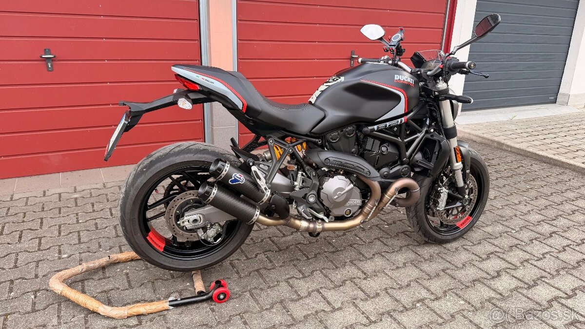 Ducati monster 821- 4000km - 2