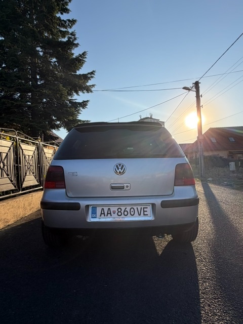 Volkswagen golf 4, 16v 1,4 MPI - 2