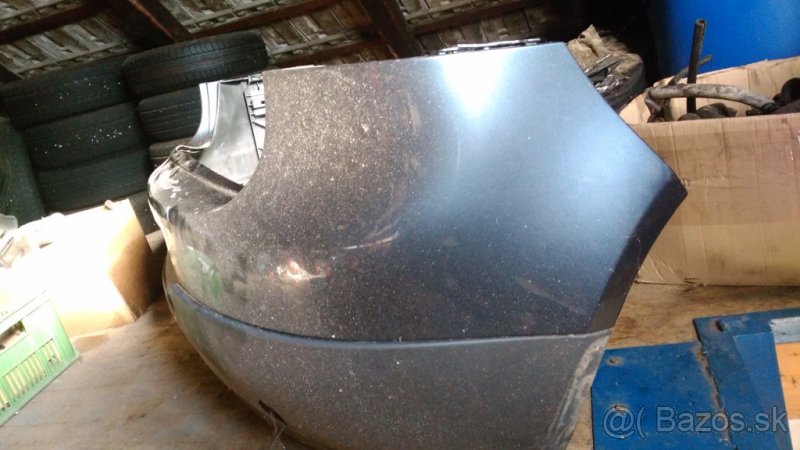 Nárazník zadný Golf 5 - 2