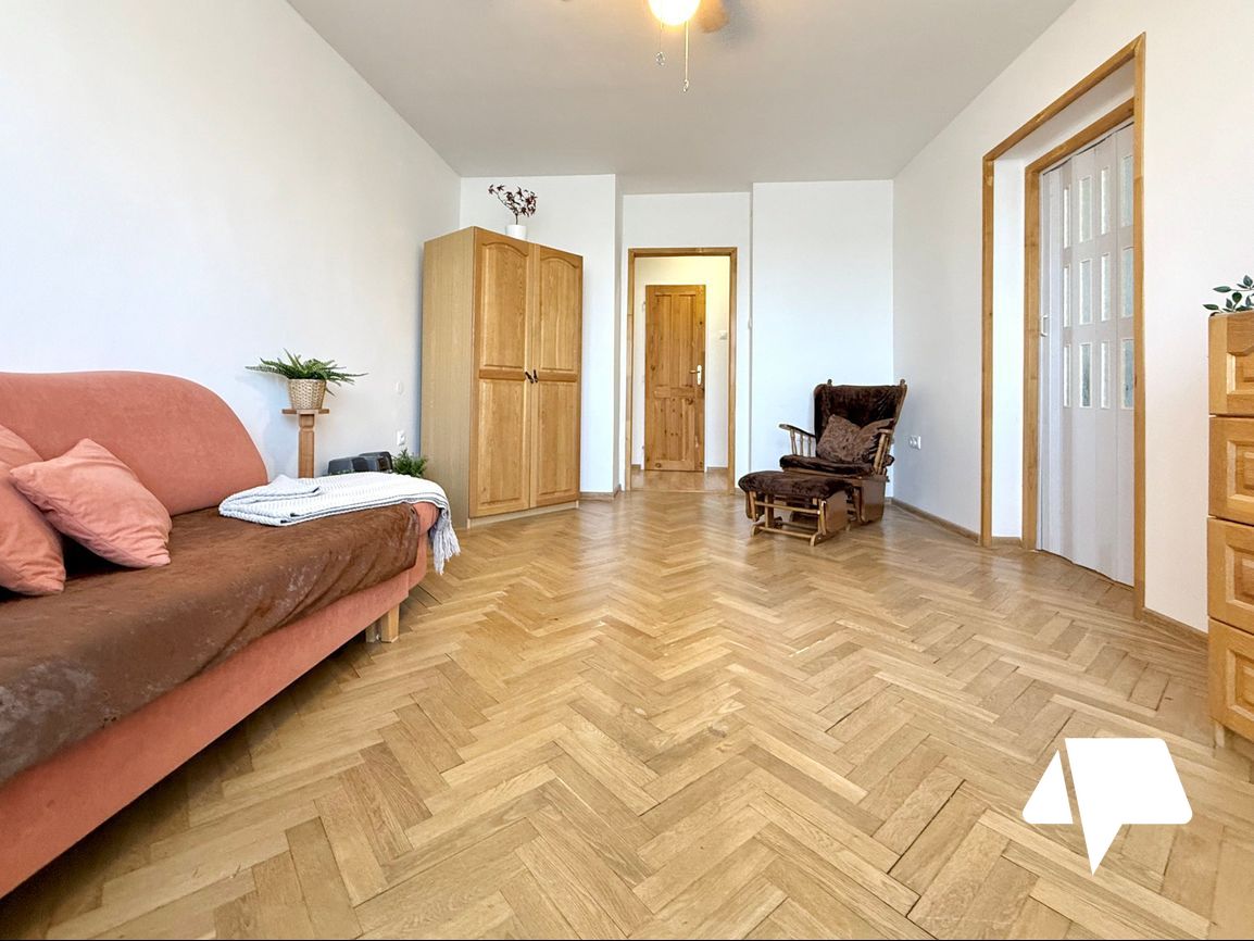 Prenájom, 2 izbový byt s balkónom, Zlaté Moravce - 2