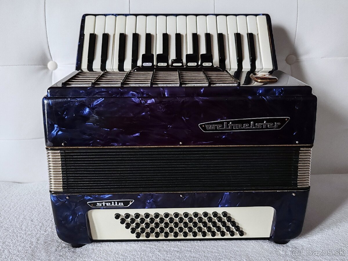 Predam akordeon Weltmeister Stella 60 bas. - 2