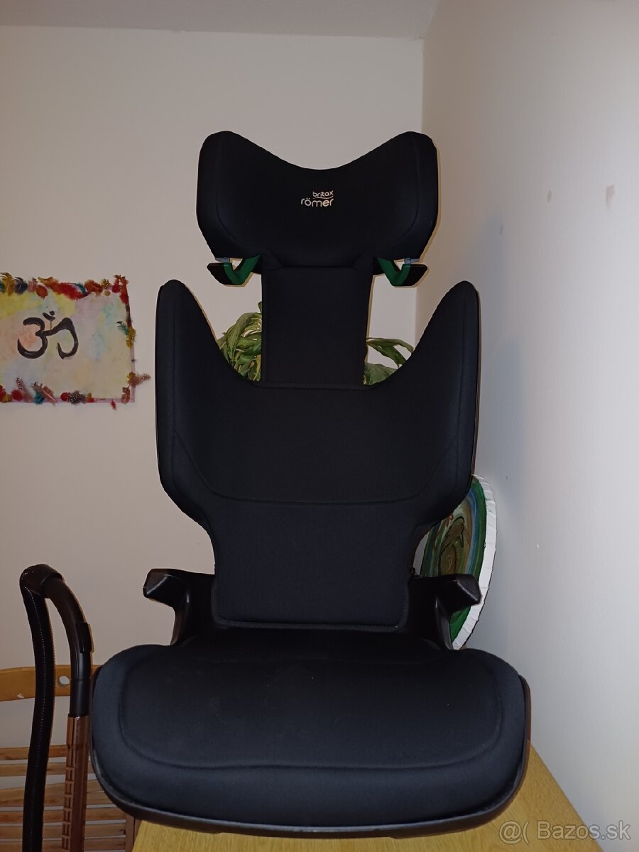 Britax Romer KIDFIX M i-Size, 100-150 cm 15-36 kg - 2