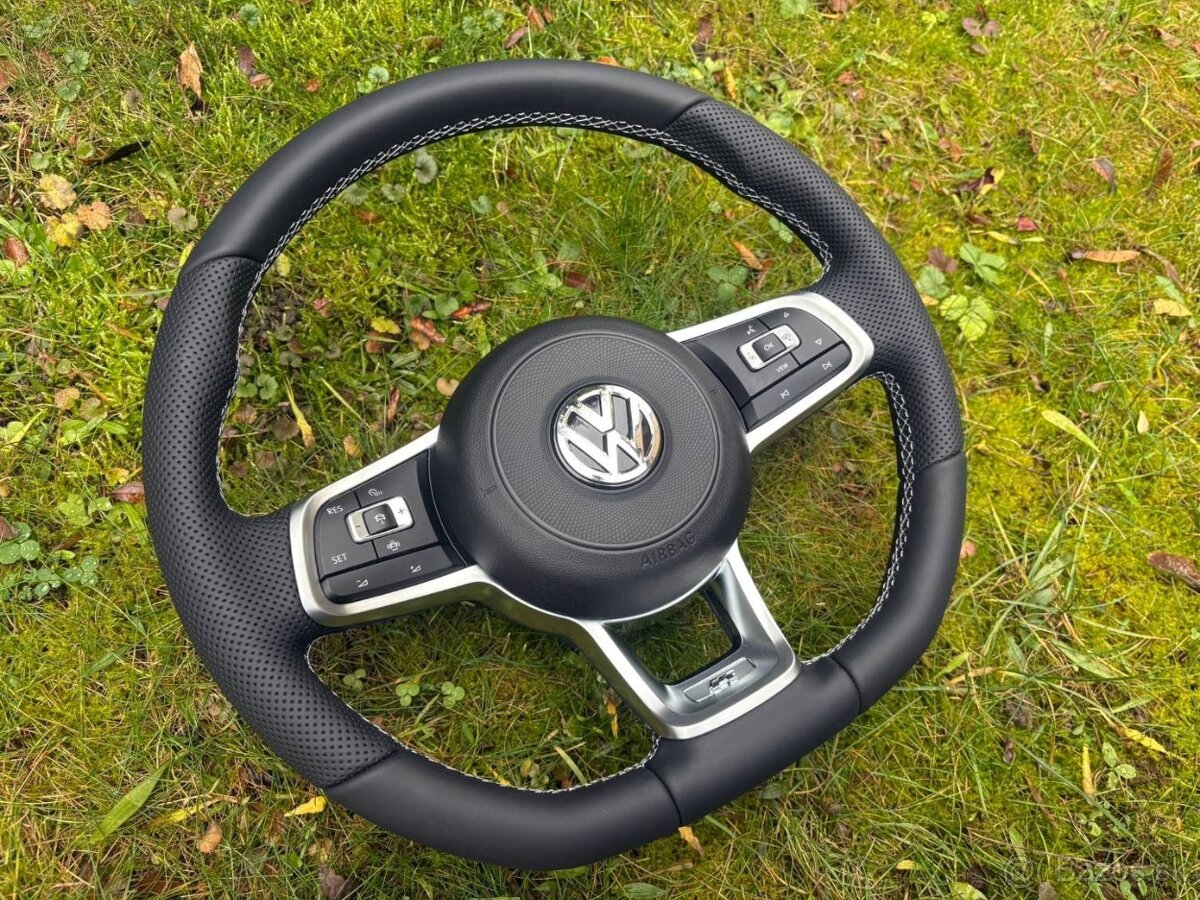 Rline VW VOLANT KOZENY MULTIFUNKCNY biele šitie - 2