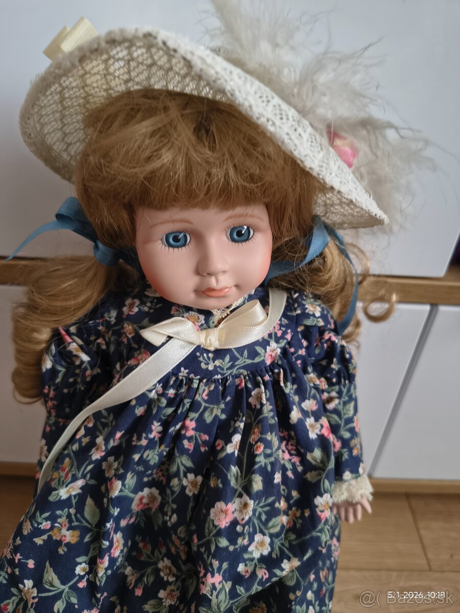 Porcelanova babika - 2