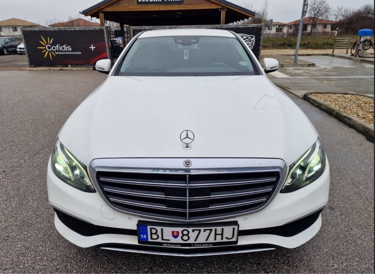 Mercedes-Benz E trieda Sedan 220 d A/T - 2