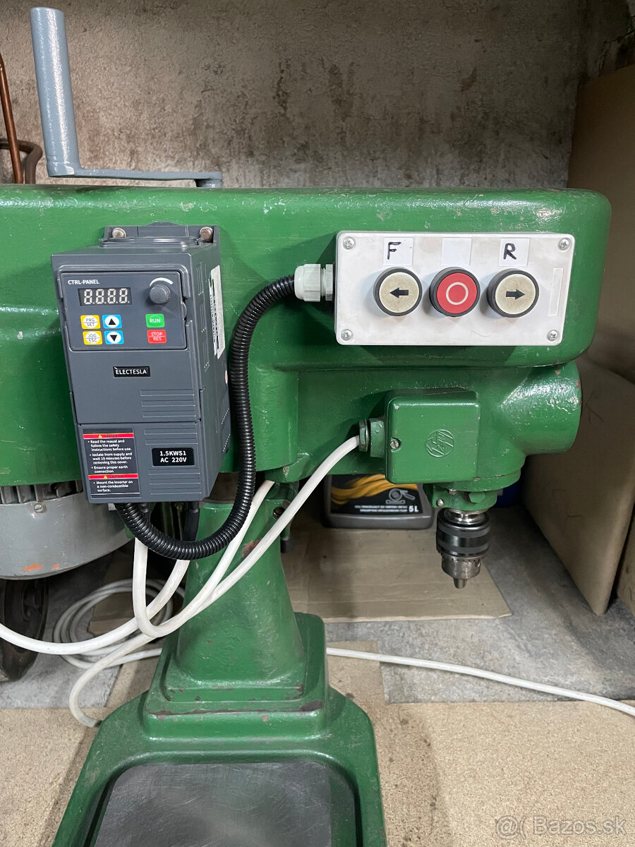 Vŕtačka Jihokov Hustopeče V13 - 2