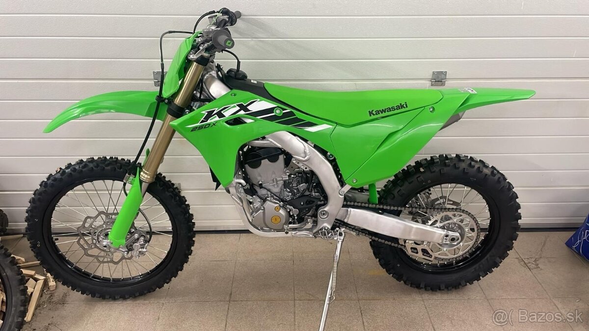 Kawasaki KX 250X - 2