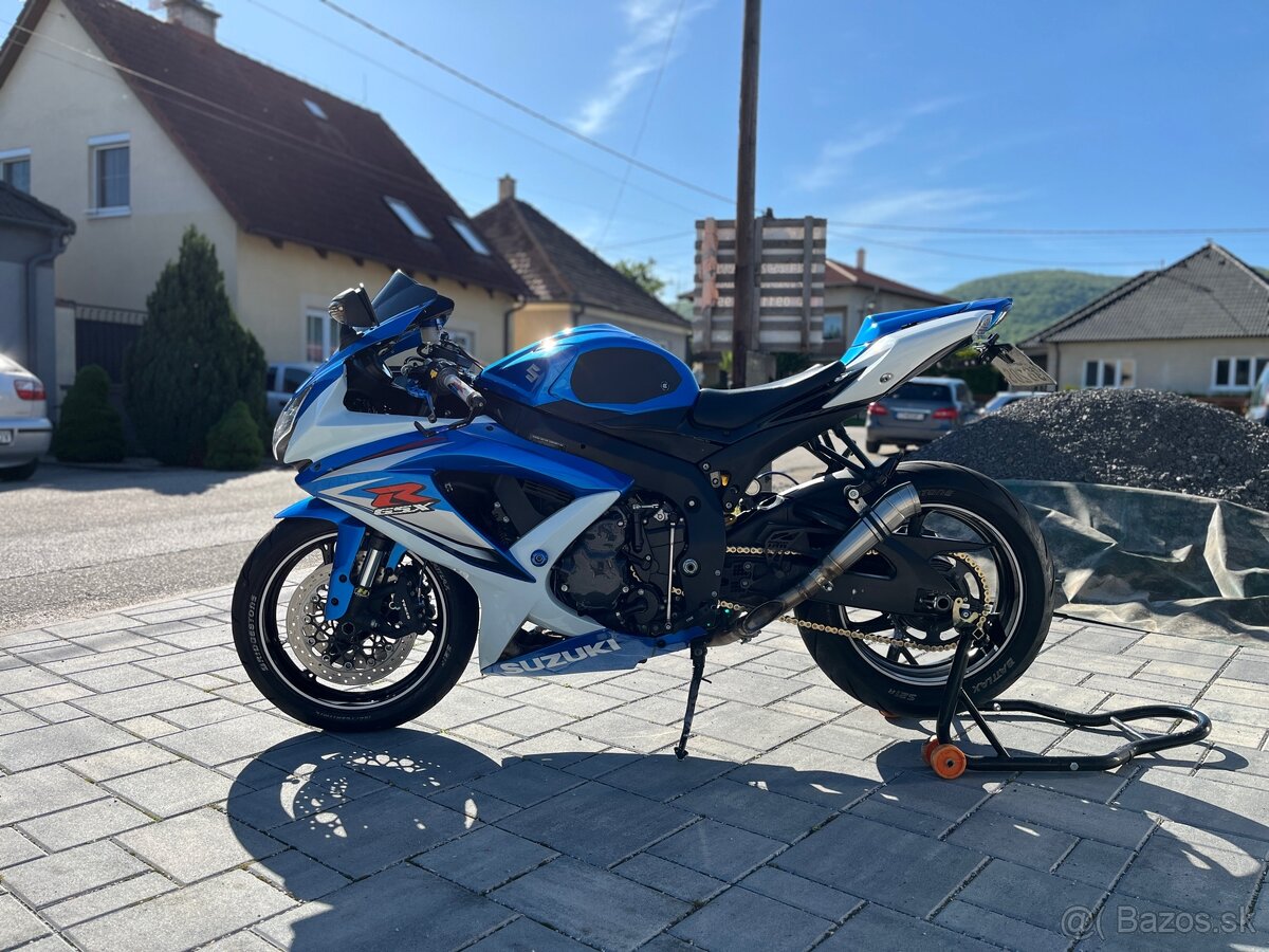 Suzuki Gsxr 750 K9 - 2