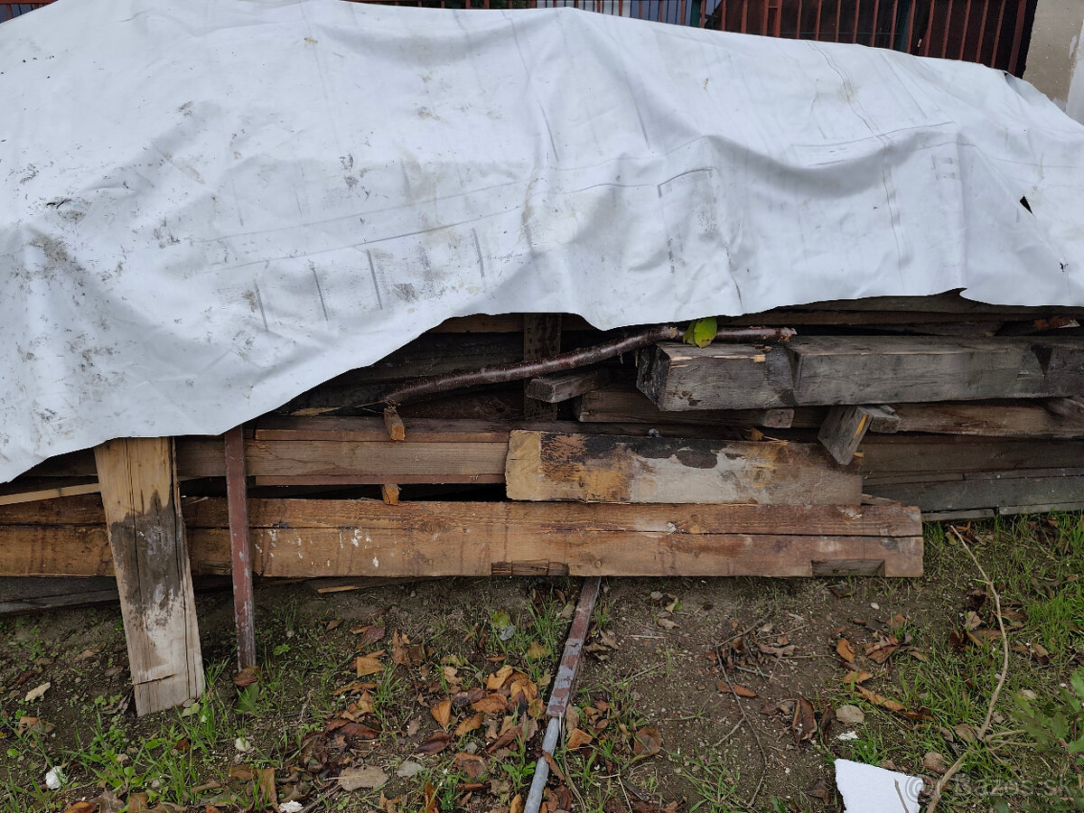 Stavebne rezivo - cca 10m3 - 2