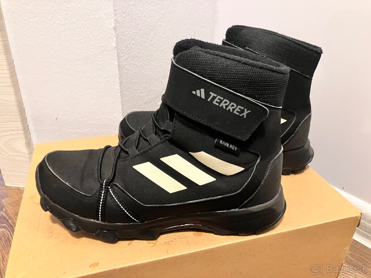 Zimne topanky Adidas Terrex Snow velk.37 1/3 - 2