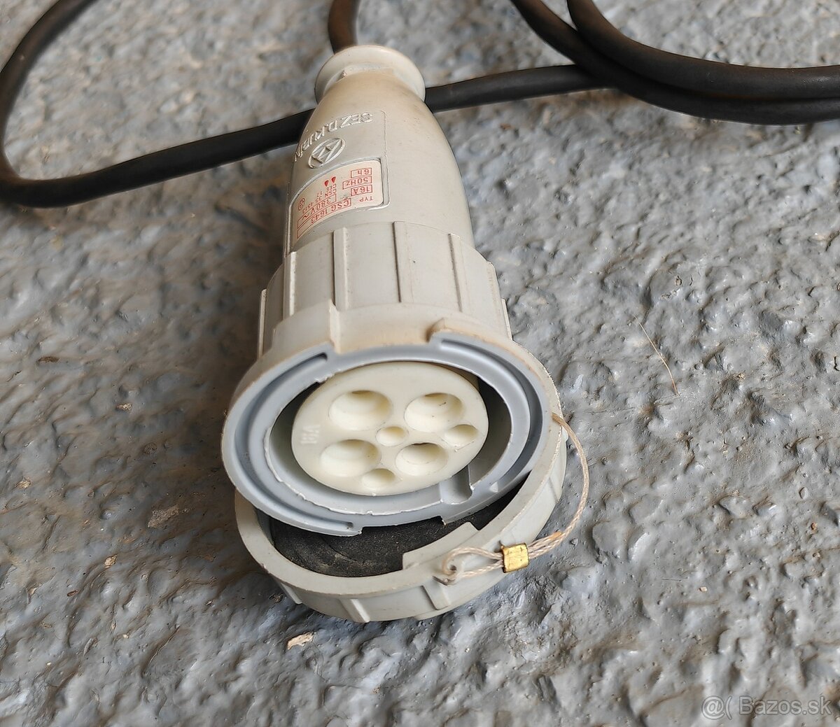 Kábel z 220V na 380V - 2