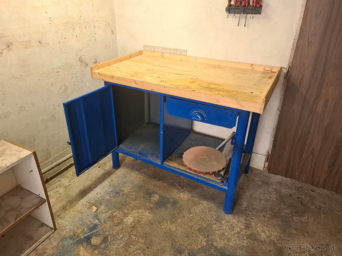 Pracovný stôl ponk - 2