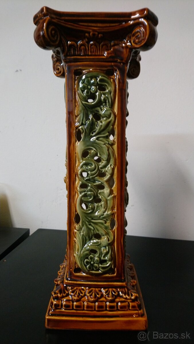 Stojan na kvety. - 2