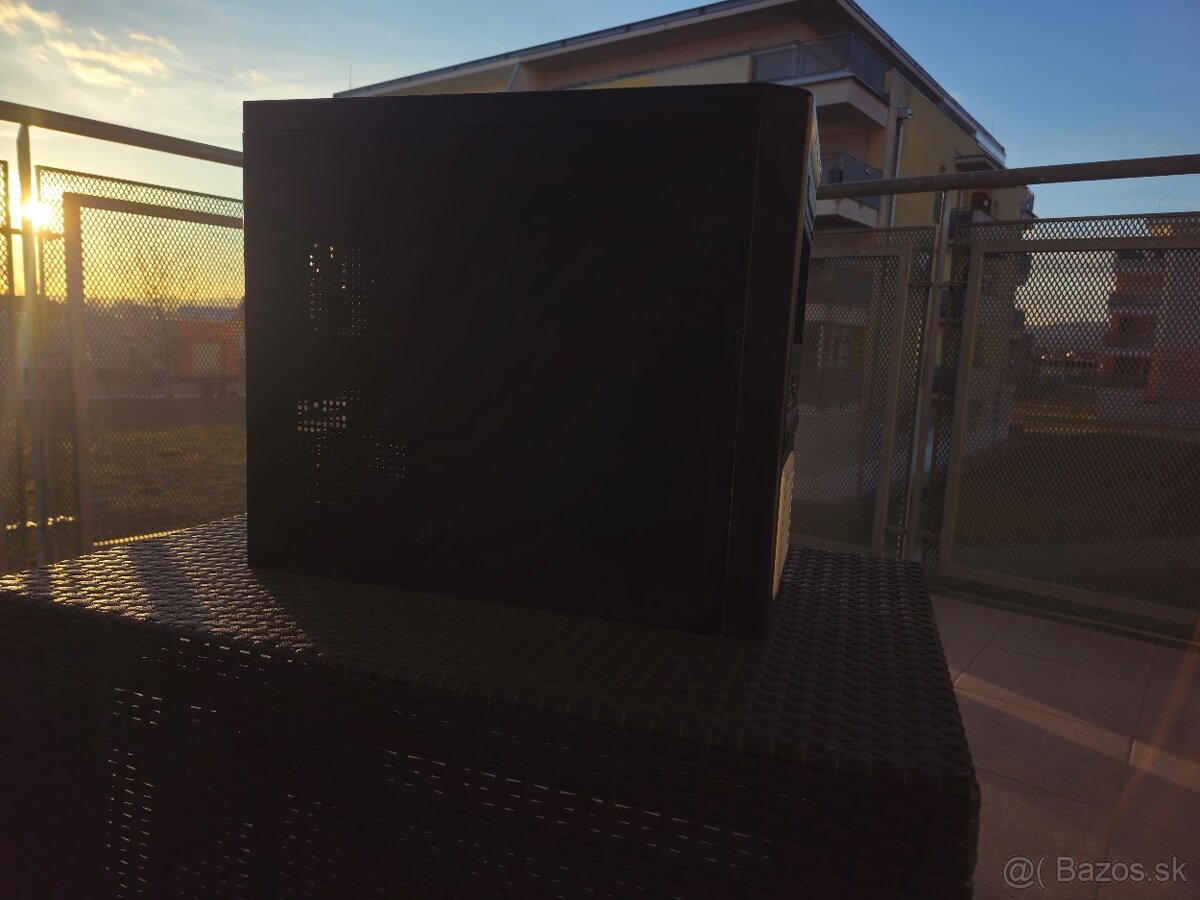 Predám plne funkčný kancelársky počítač - 2