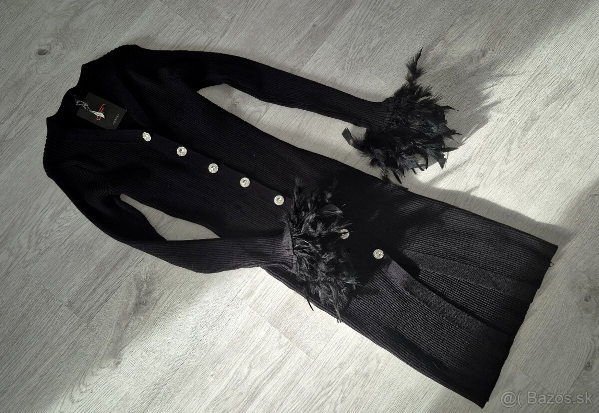 Úpletové šaty s pierkami v.M/L - 2