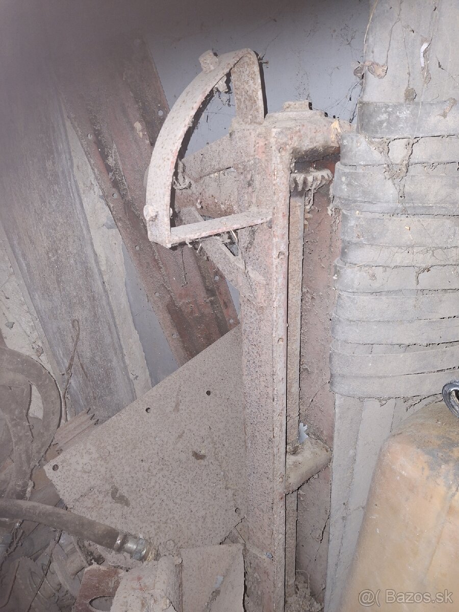 Rotačná kosačka - 2