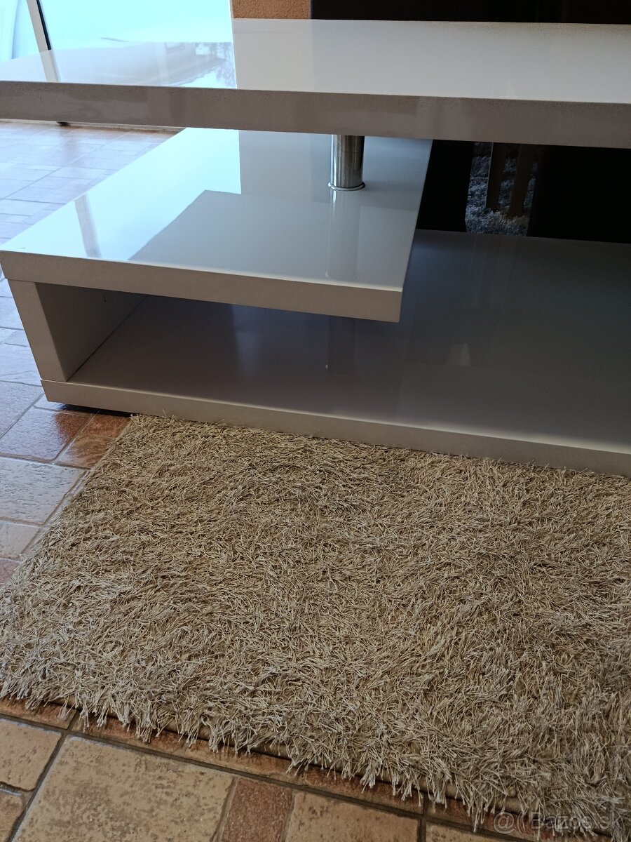 Konferenčný stolík - 2