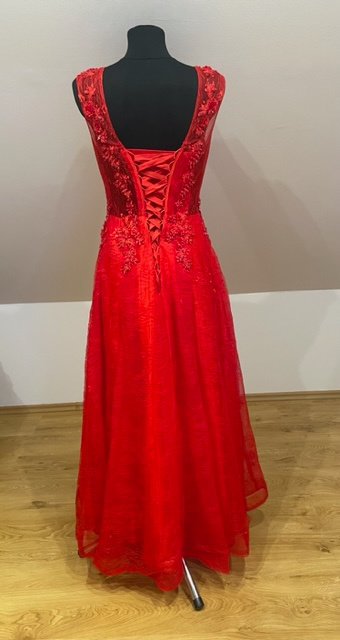 predám šaty na stužkovú - 2