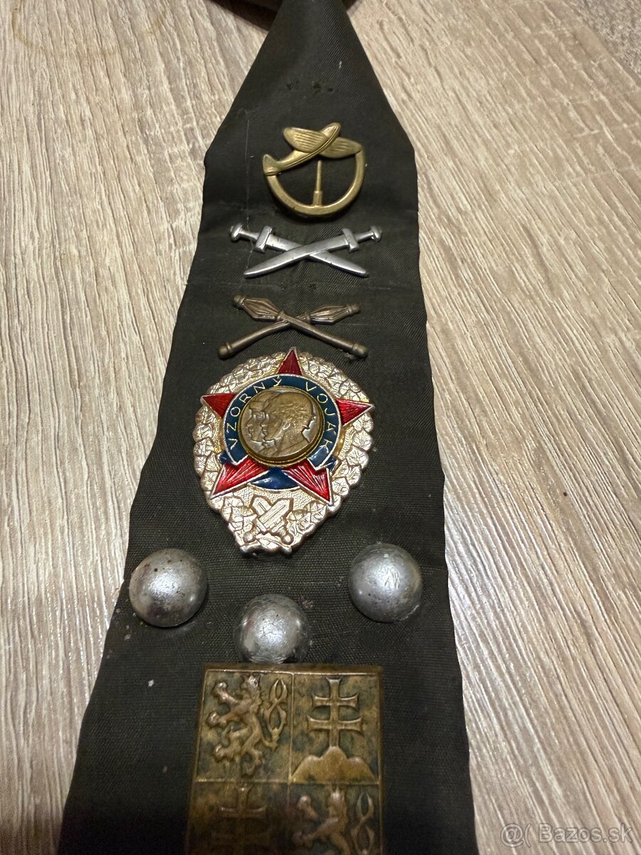Predam odznaky - 2