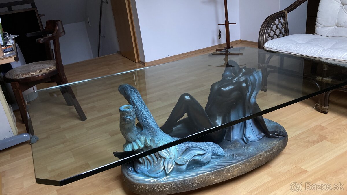 Raritný konferenčný stolík - 2