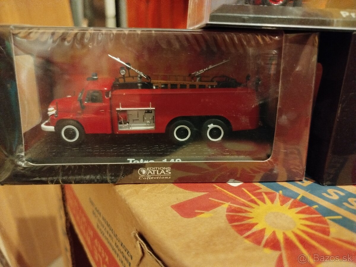 Modely áut 1:43 - 2