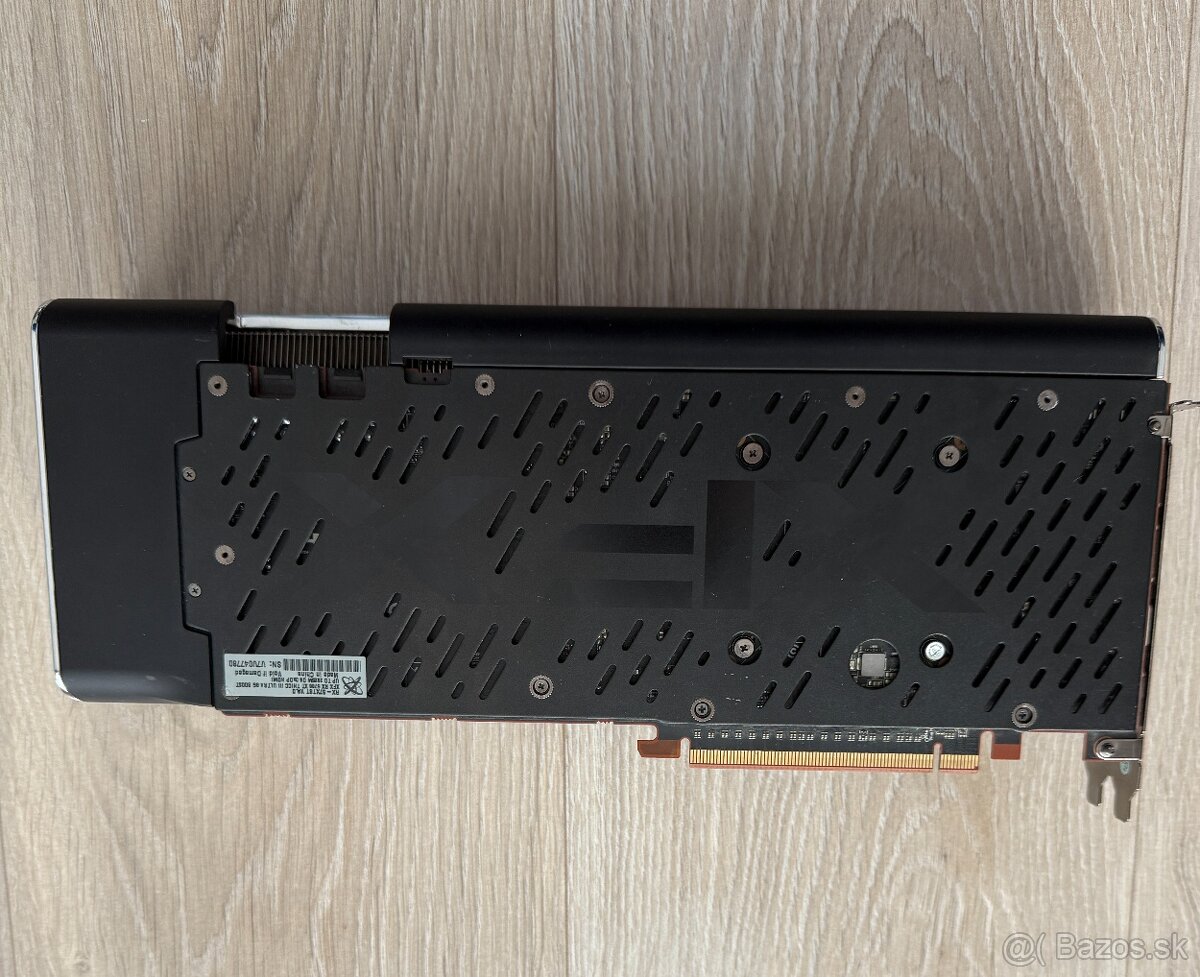 XFX RX 5700 XT 8GB GDDR6 - 2