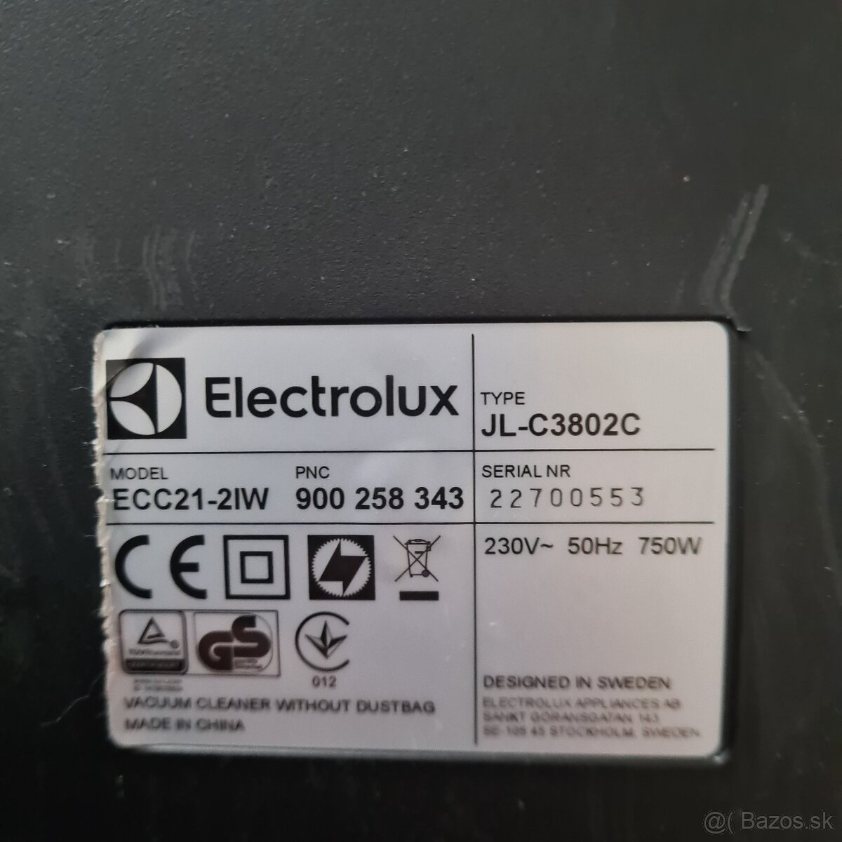 Podlahový vysávač Electrolux EASE C2 ECC21- 2IW biely - 2