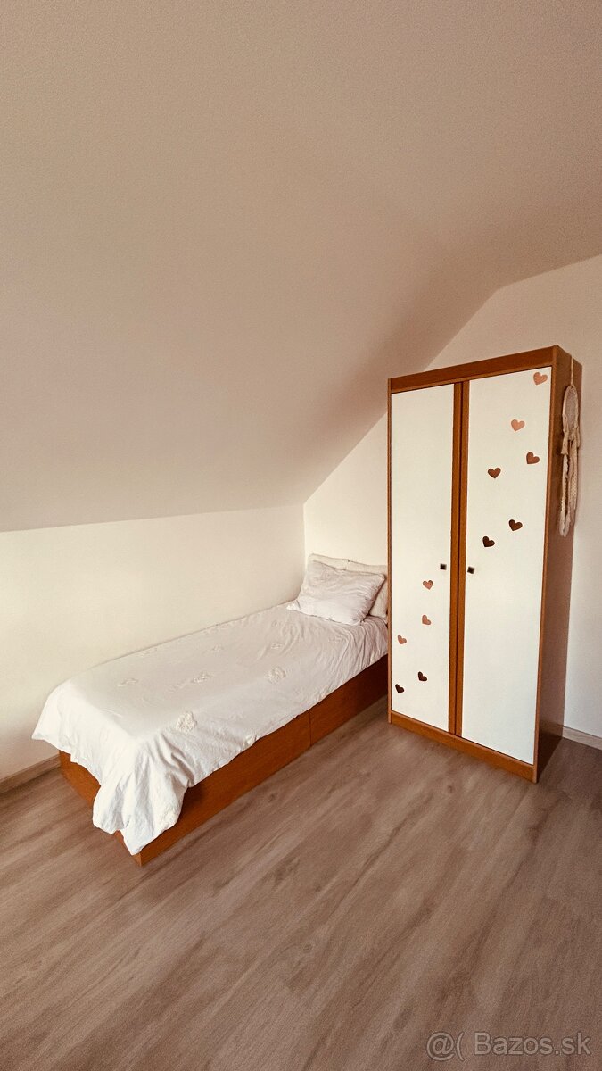 Detská izba 4 skrine a postel - 2