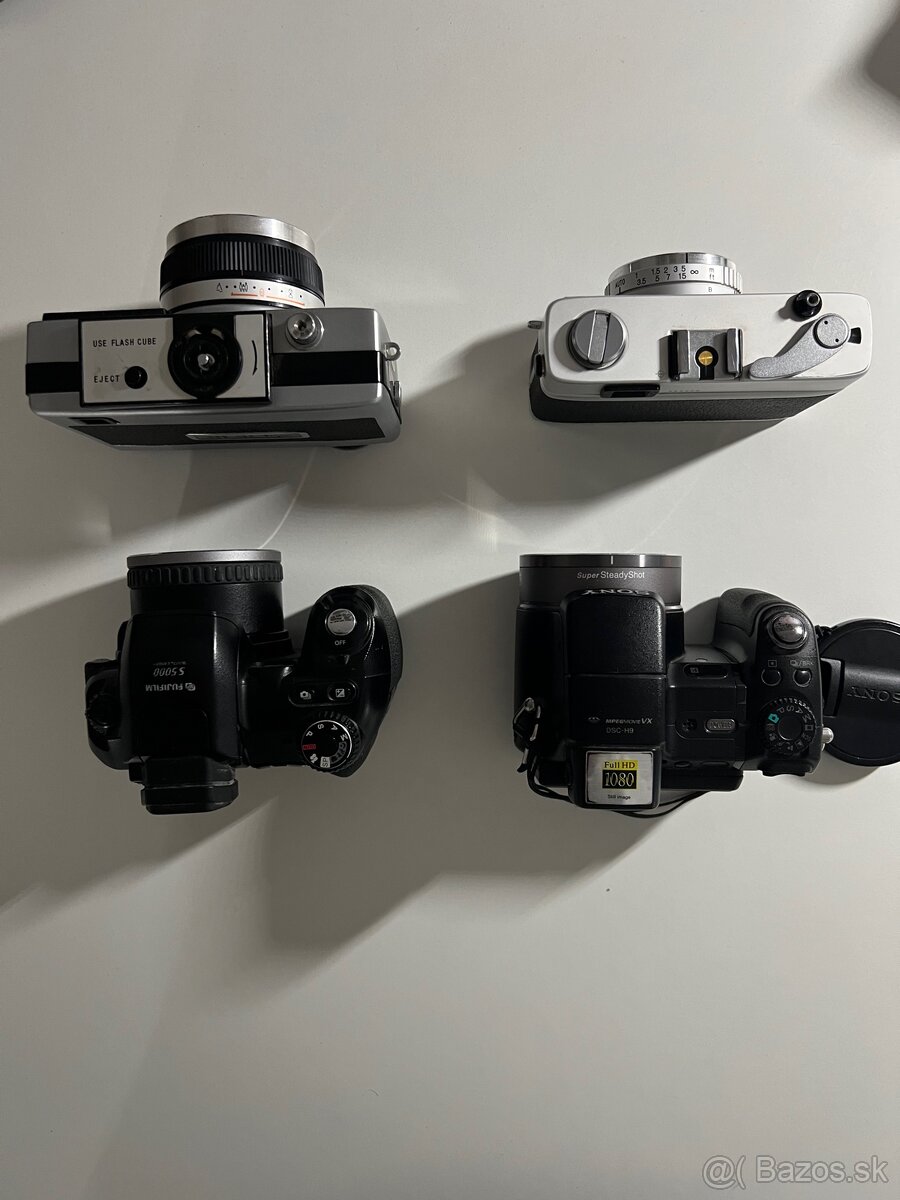 Sony, Ricoh, Konica, Fujifilm - 2