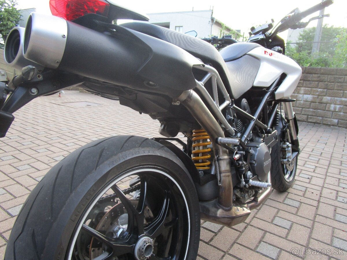 Ducati Hypermotard 796 - 2