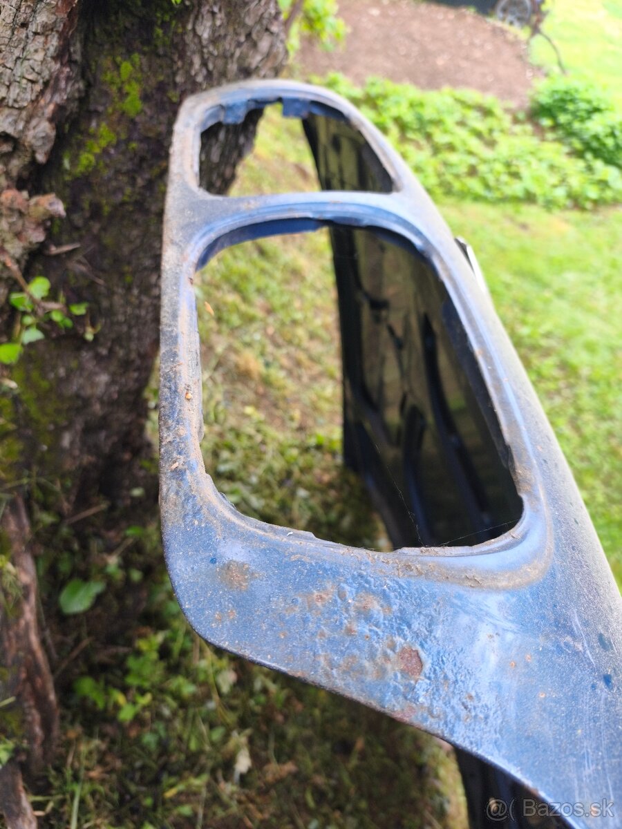 BMW E39 kapota, nárazník - 2