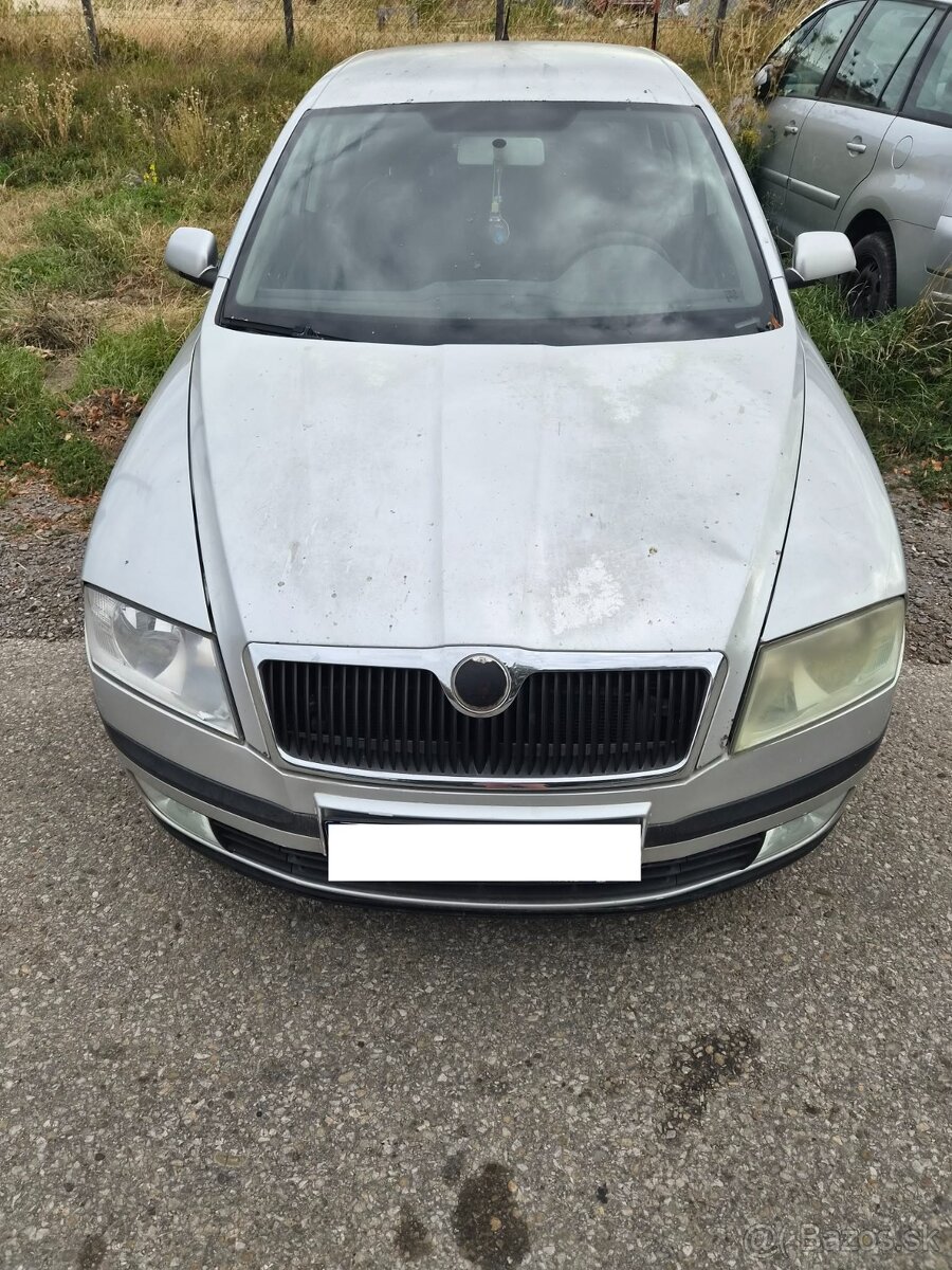 Škoda Octavia 2 1.9TDI bez TP a ŠPZ - 2